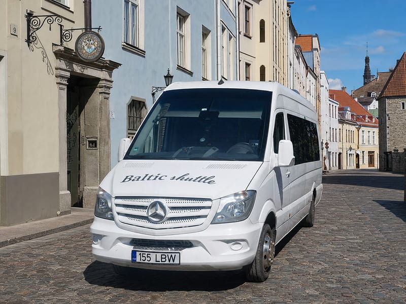 Mercedes Sprinteri väikebussi rent Tallinnas