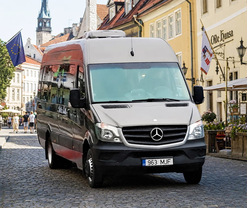Mercedes Sprinteri väikebussi rent Eestis