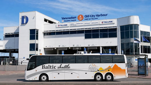 автобус Baltic Shuttle в порту Таллина